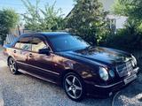 Mercedes-Benz E 320 1996 года за 1 600 000 тг. в Талдыкорган – фото 3