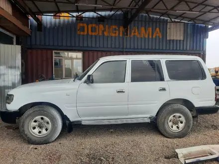 Toyota Land Cruiser 1998 года за 2 700 000 тг. в Алматы