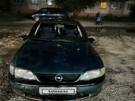 Opel Vectra 1997 года за 850 000 тг. в Семей – фото 4