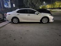 Toyota Camry 2019 годаfor14 300 000 тг. в Астана