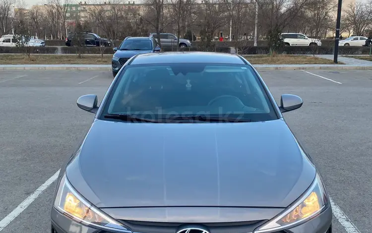 Hyundai Elantra 2019 года за 5 800 000 тг. в Актау