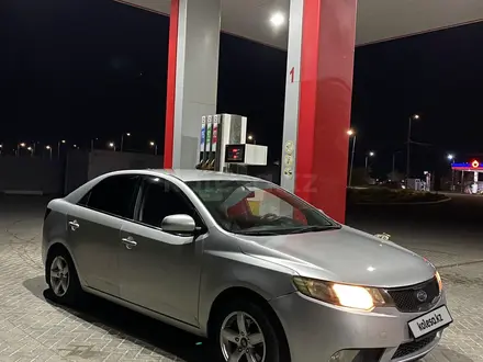 Kia Cerato 2011 года за 3 800 000 тг. в Атырау – фото 4