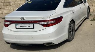 Hyundai Grandeur 2015 года за 8 000 000 тг. в Актау