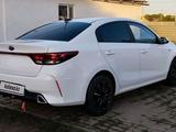 Kia Rio 2021 года за 6 800 000 тг. в Астана