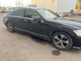 Mercedes-Benz S 500 2008 годаүшін9 500 000 тг. в Астана – фото 4