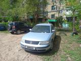 Volkswagen Passat 2000 года за 1 300 000 тг. в Уральск – фото 4