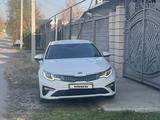 Kia K5 2018 года за 9 200 000 тг. в Шымкент