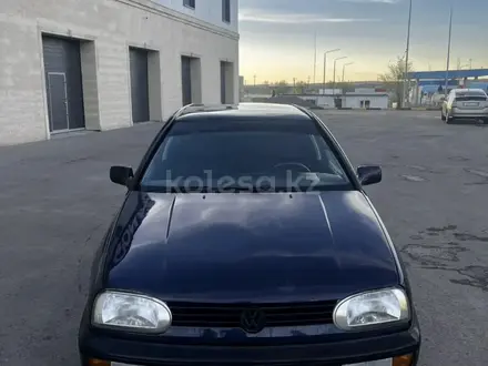 Volkswagen Golf 1992 года за 1 300 000 тг. в Караганда – фото 3