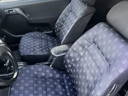 Volkswagen Golf 1992 года за 1 300 000 тг. в Караганда – фото 8