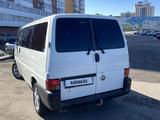 Volkswagen Transporter 2001 года за 4 200 000 тг. в Караганда – фото 4