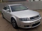 Audi A4 2003 года за 1 300 000 тг. в Уральск – фото 2