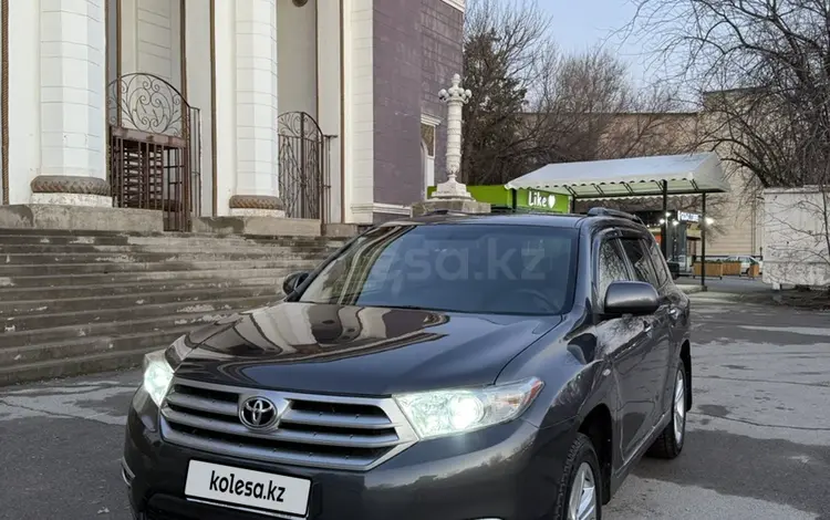 Toyota Highlander 2010 годаfor11 799 000 тг. в Шымкент