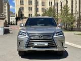 Lexus LX 570 2018 года за 38 800 000 тг. в Астана – фото 2