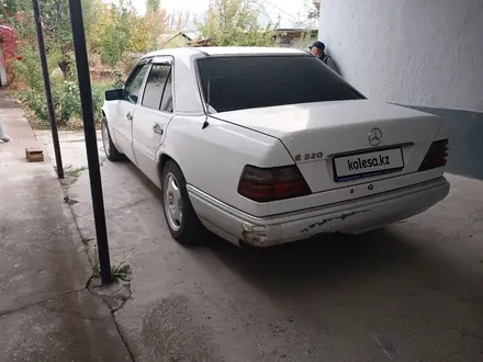 Mercedes-Benz E 200 1995 года за 1 650 000 тг. в Шымкент – фото 6