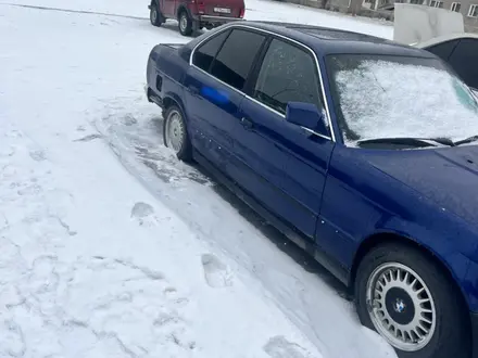 BMW 525 1991 года за 900 000 тг. в Караганда – фото 3