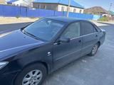 Toyota Camry 2006 года за 4 700 000 тг. в Атырау – фото 2