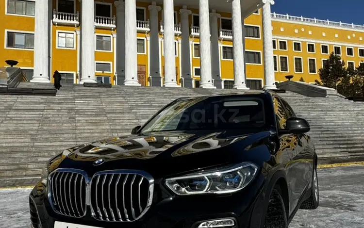 BMW X5 2019 года за 35 000 000 тг. в Астана