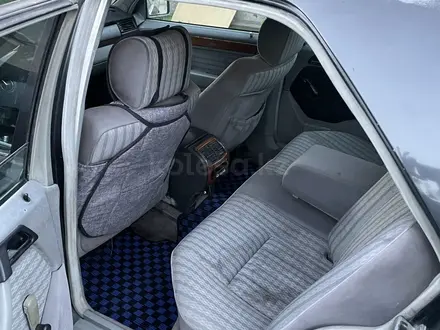 Mercedes-Benz E 230 1990 года за 650 000 тг. в Алматы – фото 7