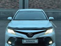 Toyota Camry 2019 года за 15 000 000 тг. в Шымкент