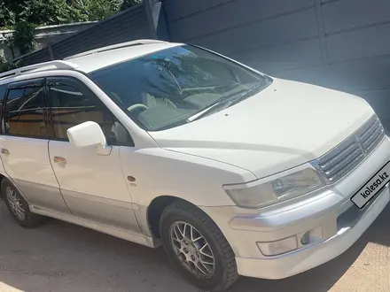 Mitsubishi Chariot 1999 года за 2 550 000 тг. в Алматы