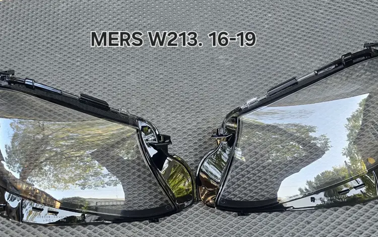 MERS W213 Стекло фар за 80 000 тг. в Алматы