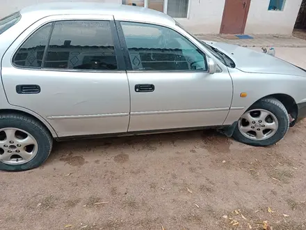 Toyota Camry 1992 года за 2 500 000 тг. в Сарыозек – фото 6