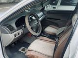 Toyota Camry 2005 года за 5 800 000 тг. в Семей – фото 5