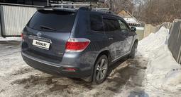 Toyota Highlander 2013 годаүшін14 800 000 тг. в Алматы – фото 2