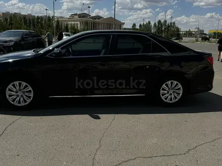 Toyota Camry 2012 года за 5 600 000 тг. в Уральск – фото 2