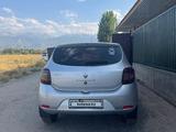 Renault Sandero 2015 года за 3 700 000 тг. в Алматы – фото 3