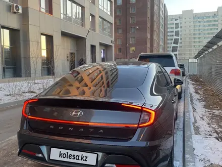 Hyundai Sonata 2022 года за 10 000 000 тг. в Астана – фото 7