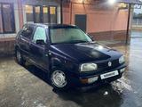 Volkswagen Golf 1993 года за 1 600 000 тг. в Шымкент