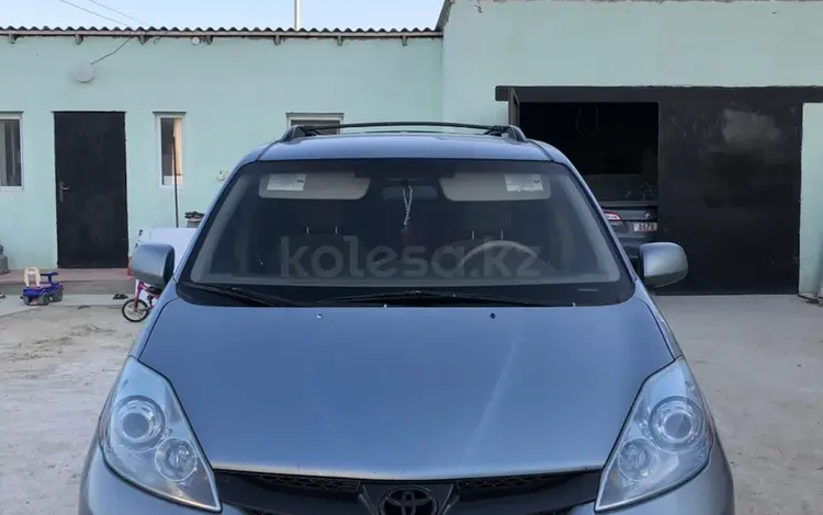 Toyota Sienna 2006 года за 7 500 000 тг. в Актау