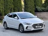Hyundai Elantra 2018 года за 7 900 000 тг. в Алматы – фото 3