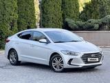Hyundai Elantra 2018 года за 7 900 000 тг. в Алматы – фото 2