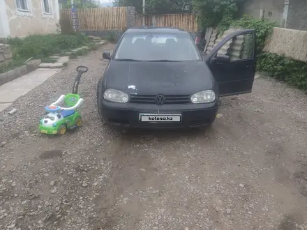 Volkswagen Golf 2001 годаүшін1 999 999 тг. в Алматы