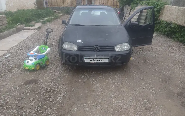 Volkswagen Golf 2001 года за 1 999 999 тг. в Алматы