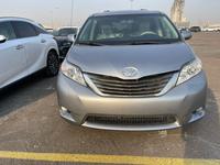 Toyota Sienna 2013 годаfor8 000 000 тг. в Уральск