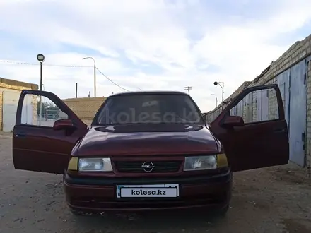 Opel Vectra 1993 года за 900 000 тг. в Байконыр