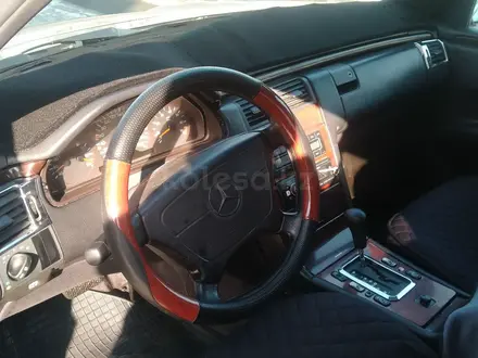 Mercedes-Benz E 280 1996 года за 2 200 000 тг. в Алматы – фото 15