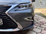 Lexus ES 300h 2016 года за 15 500 000 тг. в Алматы – фото 3