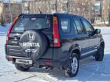 Honda CR-V 2004 годаfor4 600 000 тг. в Караганда – фото 2