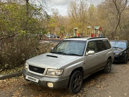 Subaru Forester 1997 года за 3 000 000 тг. в Усть-Каменогорск – фото 2