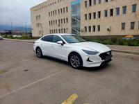 Hyundai Sonata 2020 года за 11 000 000 тг. в Алматы