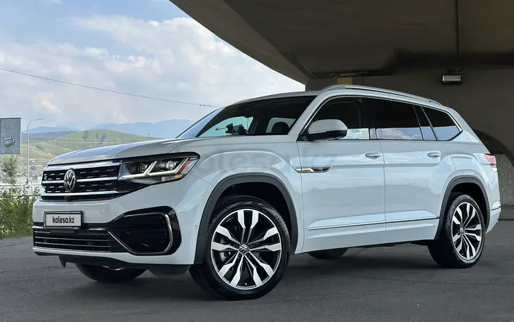 Volkswagen Teramont 2022 года за 26 000 000 тг. в Алматы