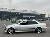 BMW 528 2001 года за 4 100 000 тг. в Шымкент – фото 2