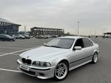 BMW 528 2001 года за 4 100 000 тг. в Шымкент