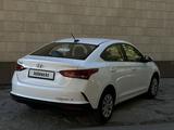 Hyundai Accent 2022 года за 5 800 000 тг. в Шымкент – фото 5