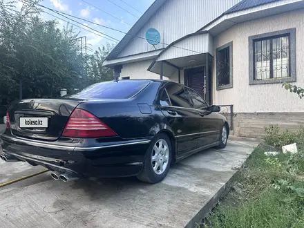 Mercedes-Benz S 500 2000 года за 4 000 000 тг. в Алматы – фото 3