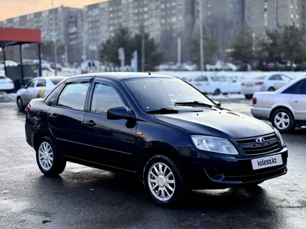 ВАЗ (Lada) Granta 2190 2014 года за 1 950 000 тг. в Алматы – фото 3